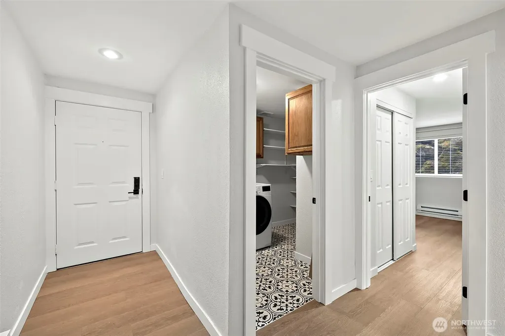 200 Mt Park Boulevard SW Issaquah WA 98027
