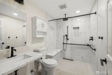 200 Mt Park Boulevard SW Issaquah WA 98027
