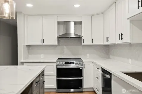 200 Mt Park Boulevard SW Issaquah WA 98027