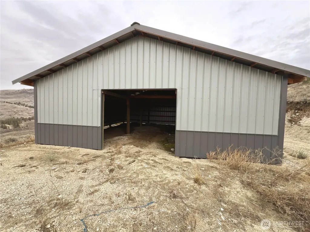 18 Gold Rush Ridge Oroville WA 98844