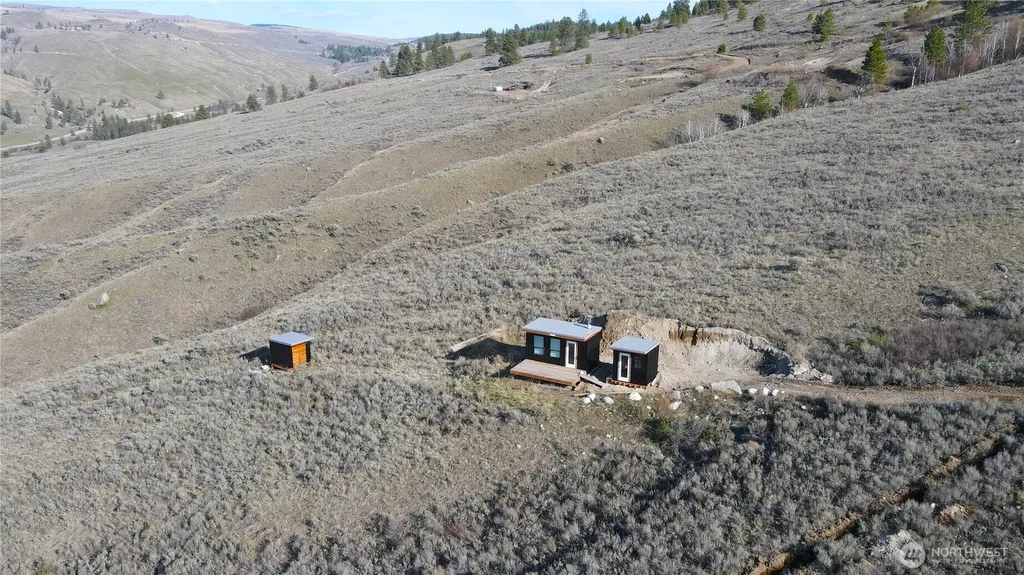 18 Gold Rush Ridge Oroville WA 98844