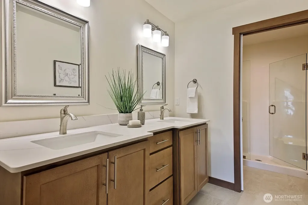 695 3rd Street Langley WA 98260