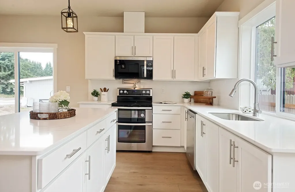 695 3rd Street Langley WA 98260