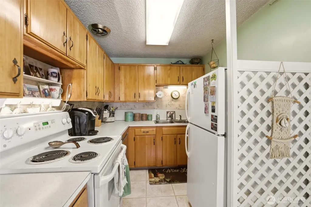 8716 NE 135th Place Kirkland WA 98034