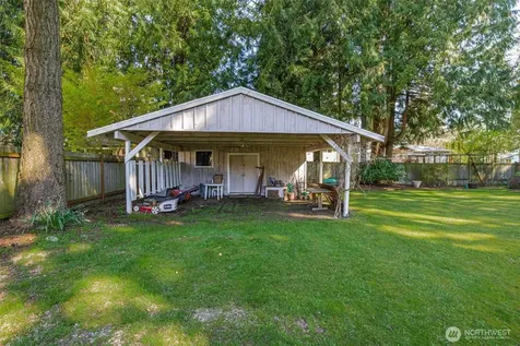 8716 NE 135th Place Kirkland WA 98034