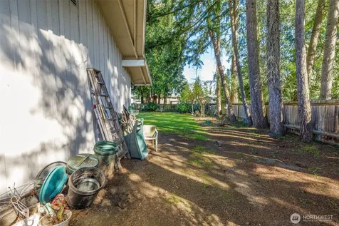 8716 NE 135th Place Kirkland WA 98034
