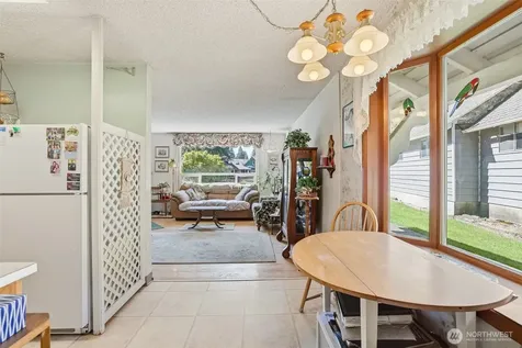 8716 NE 135th Place Kirkland WA 98034