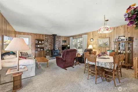 8716 NE 135th Place Kirkland WA 98034