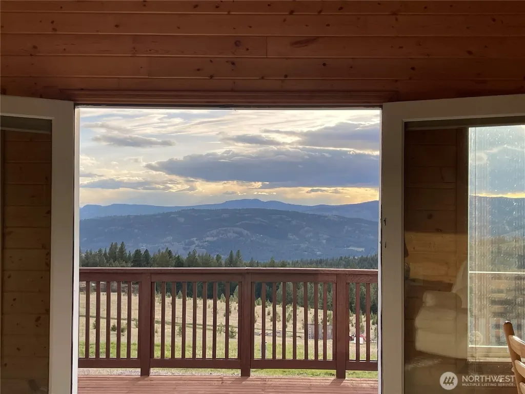 50 Doll Drive Republic WA 99166