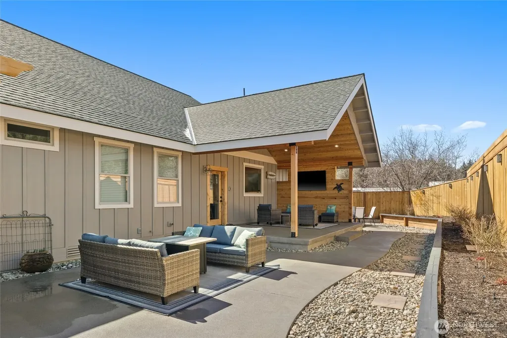 61 Ronald Ridge Drive Ronald WA 98940