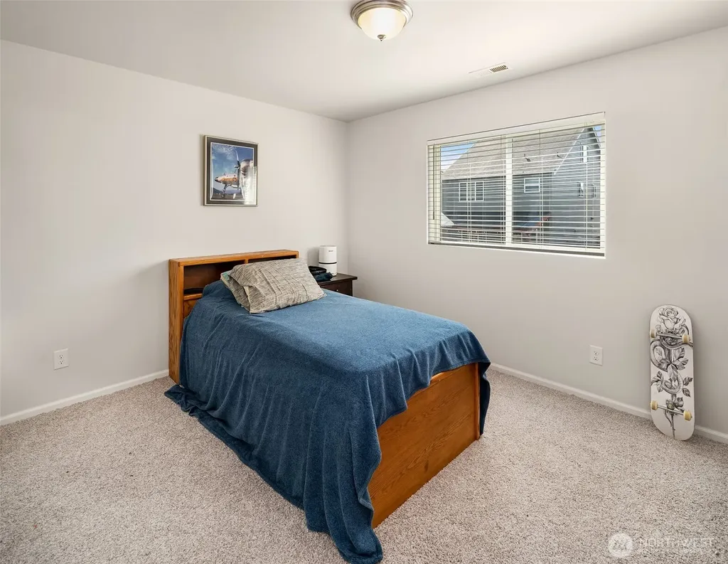 10502 189th Street E Puyallup WA 98374