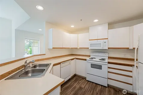 23210 59th Street S Kent WA 98032