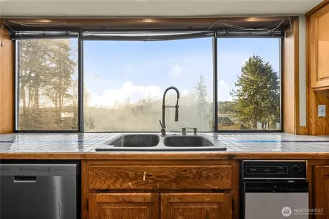 4123 8th Street NW Gig Harbor WA 98335