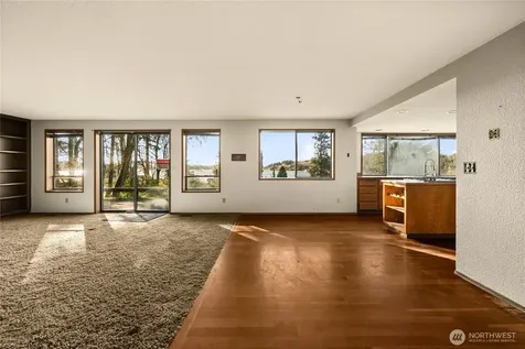 4123 8th Street NW Gig Harbor WA 98335