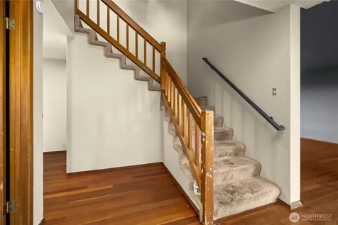 4123 8th Street NW Gig Harbor WA 98335