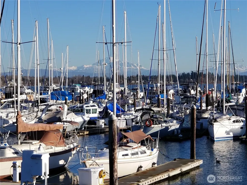 5526 Puffin Place Blaine WA 98230