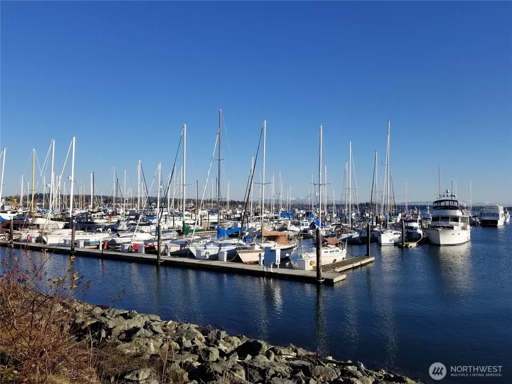 5526 Puffin Place Blaine WA 98230