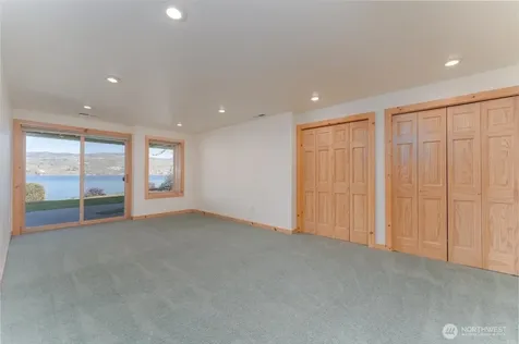 1606 S Lakeshore Road Chelan WA 98816
