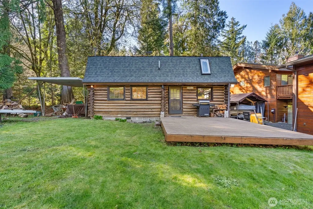 9905 Mariner Drive NW Olympia WA 98502
