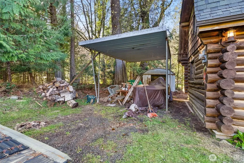 9905 Mariner Drive NW Olympia WA 98502