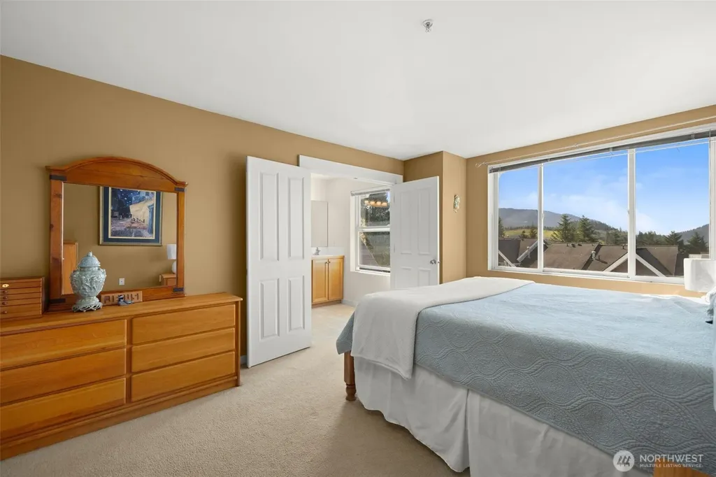 23120 SE Black Nugget Road Issaquah WA 98029