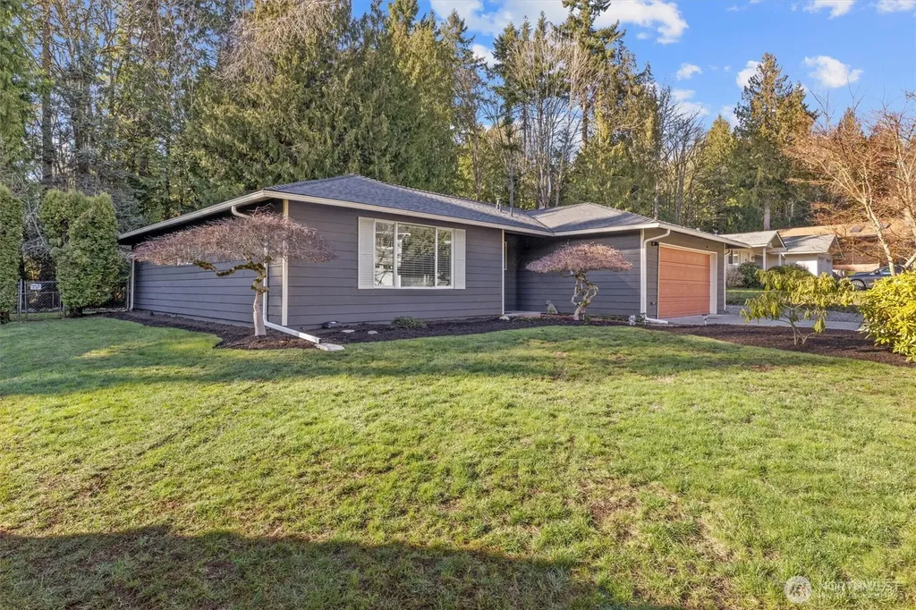10009 161st Avenue NE Redmond WA 98052