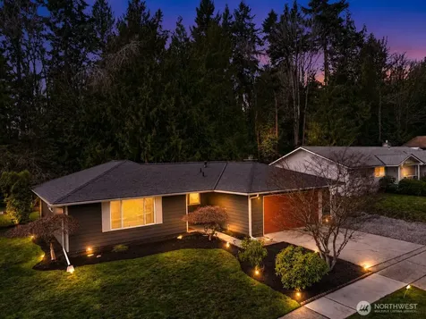 10009 161st Avenue NE Redmond WA 98052
