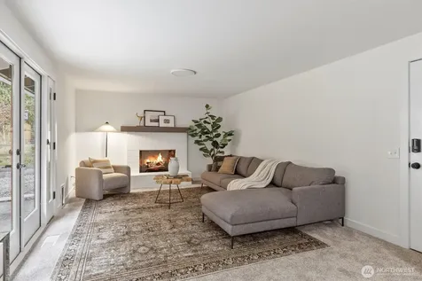 10009 161st Avenue NE Redmond WA 98052