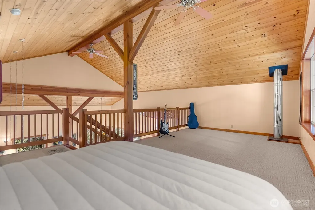 26 Smith Canyon Road Carlton WA 98814