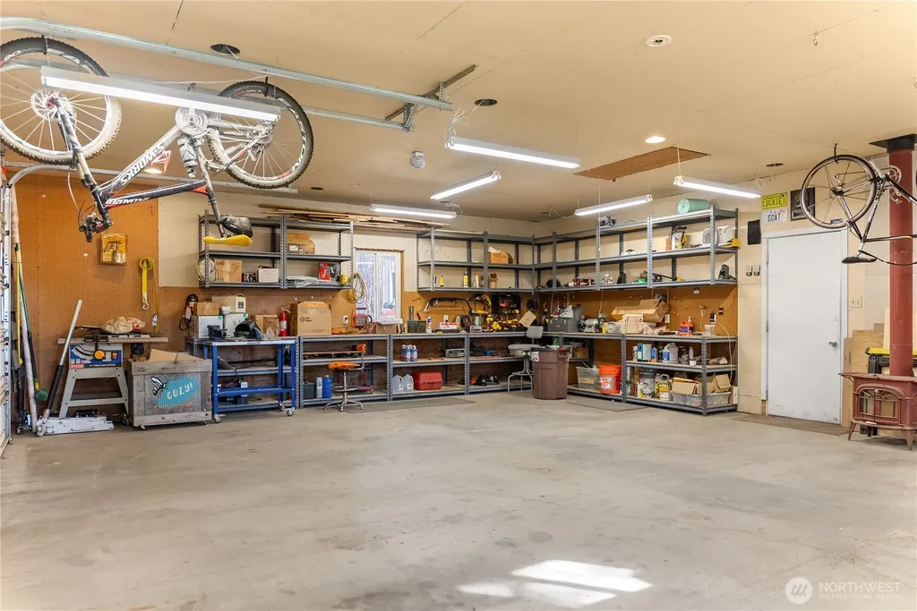 26 Smith Canyon Road Carlton WA 98814