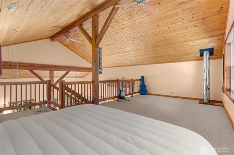 26 Smith Canyon Road Carlton WA 98814