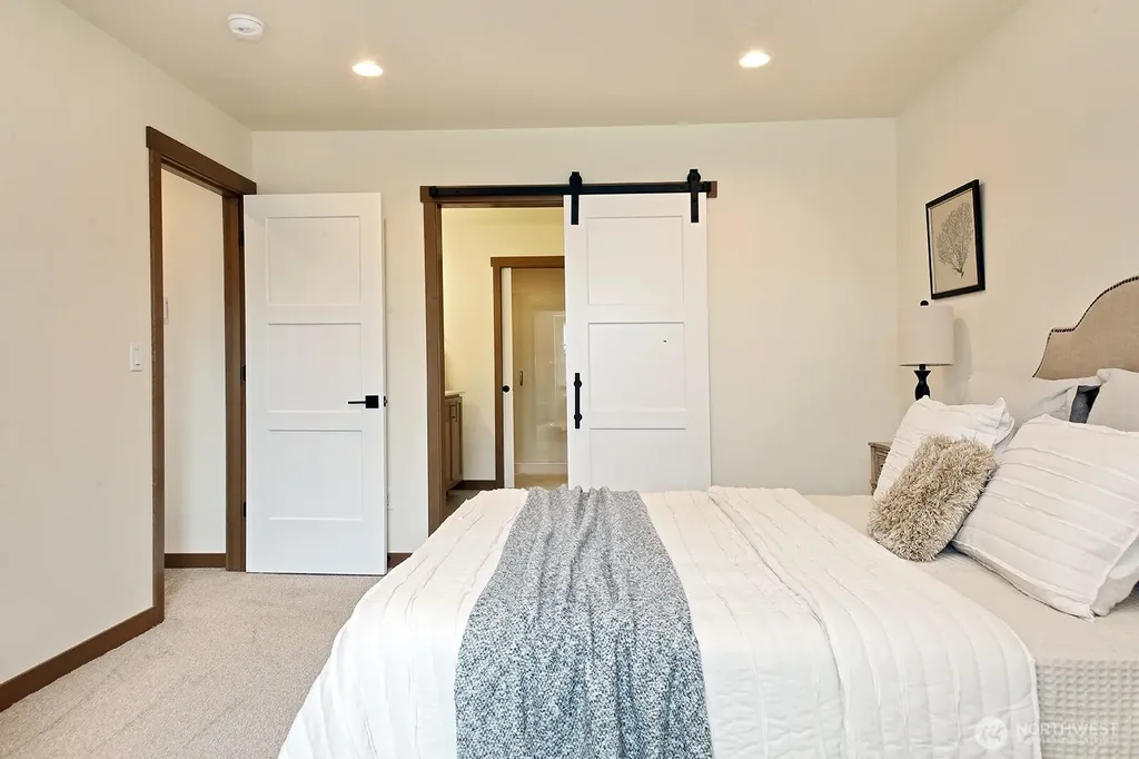 695 3rd Street Langley WA 98260