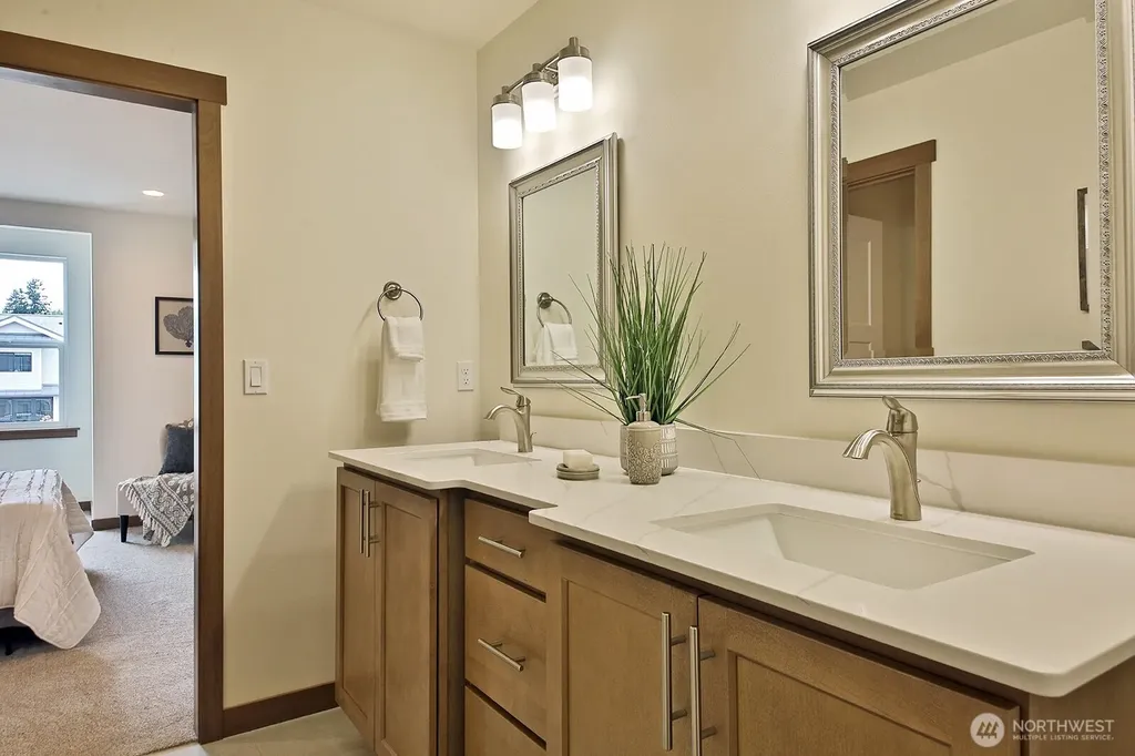 695 3rd Street Langley WA 98260