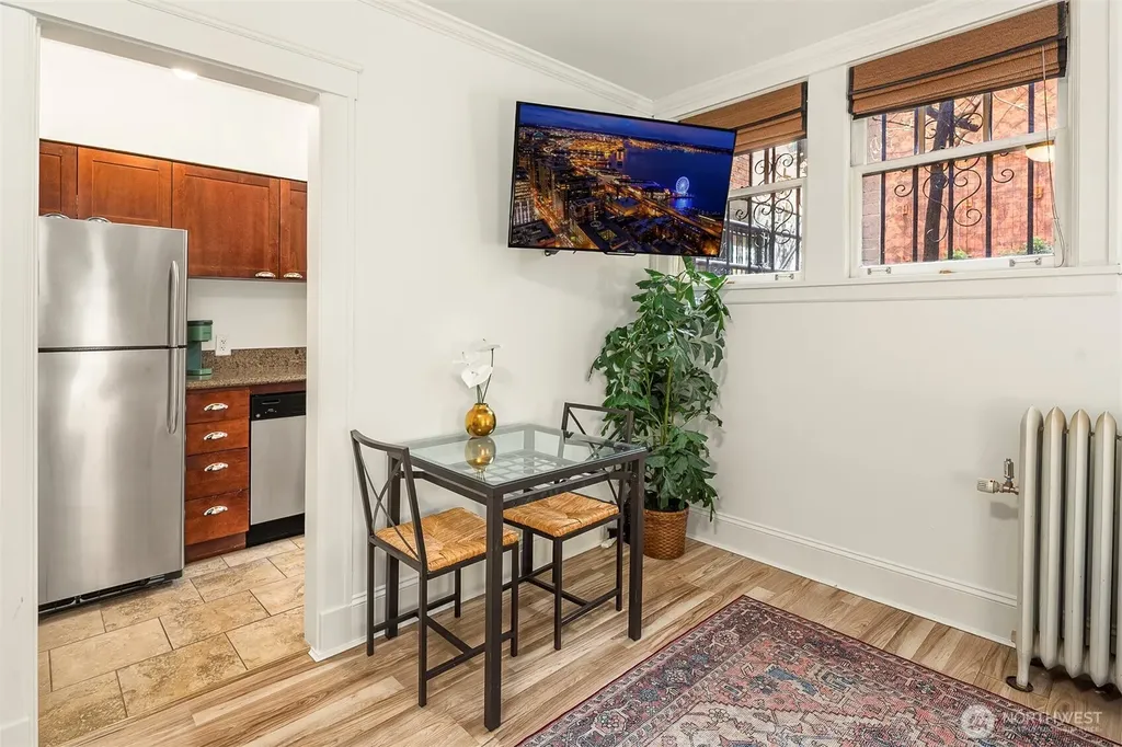 2132 5th Avenue Seattle WA 98121