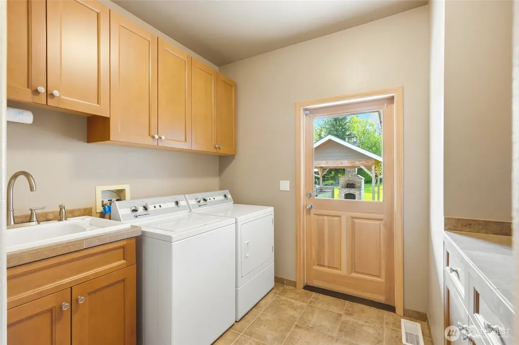 1130 150th Place NW Marysville WA 98271
