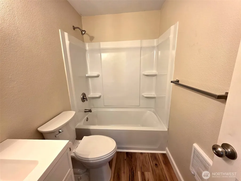 1125 N 13th Street Shelton WA 98584