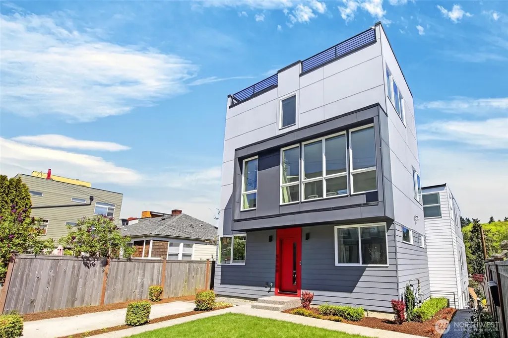 5560 15th Avenue S Seattle WA 98108