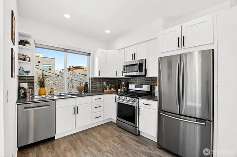 5560 15th Avenue S Seattle WA 98108