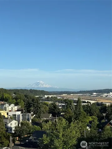 5560 15th Avenue S Seattle WA 98108