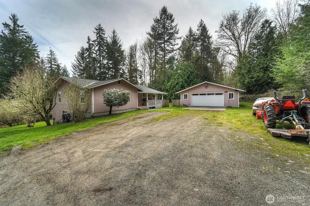 31481 Night Owl Avenue NE Kingston WA 98346