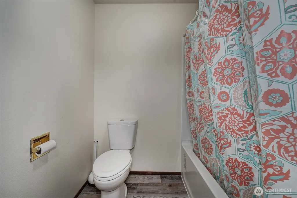 31481 Night Owl Avenue NE Kingston WA 98346