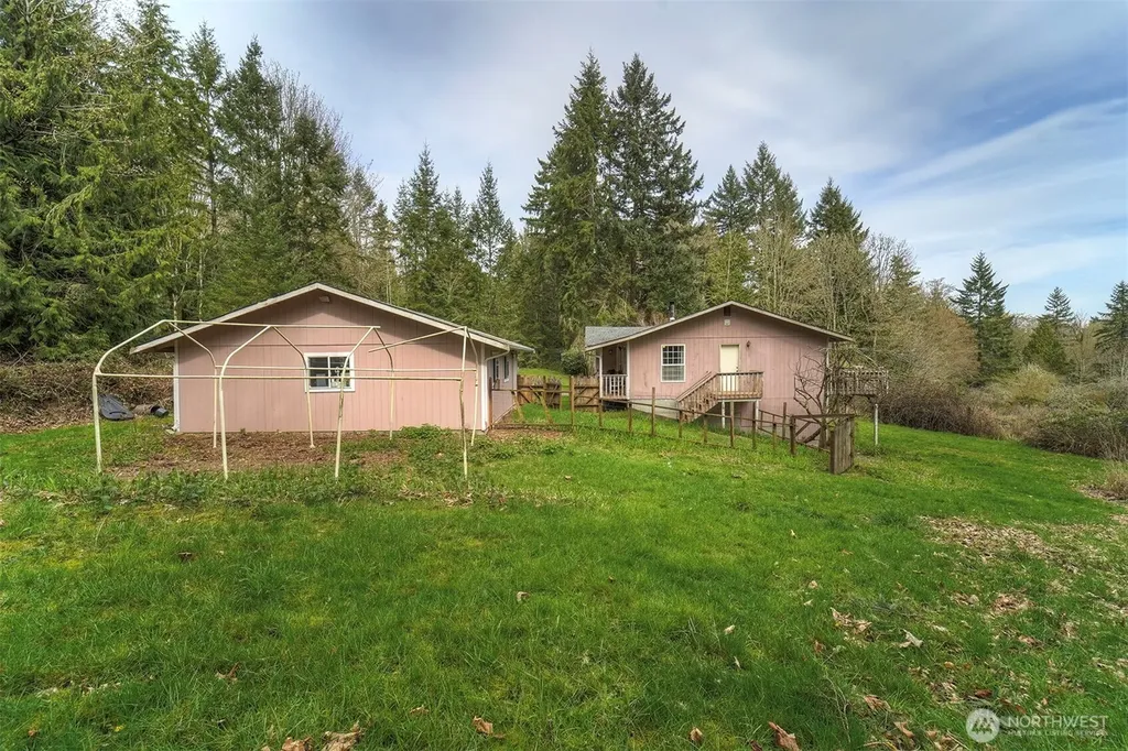 31481 Night Owl Avenue NE Kingston WA 98346