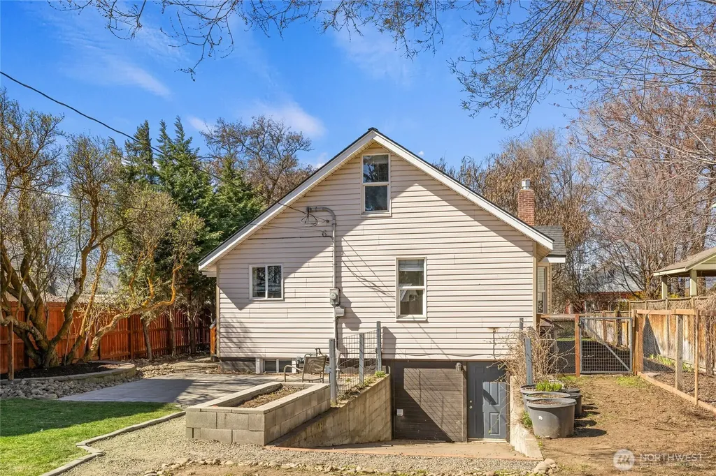 308 S Pearl Street Ellensburg WA 98926