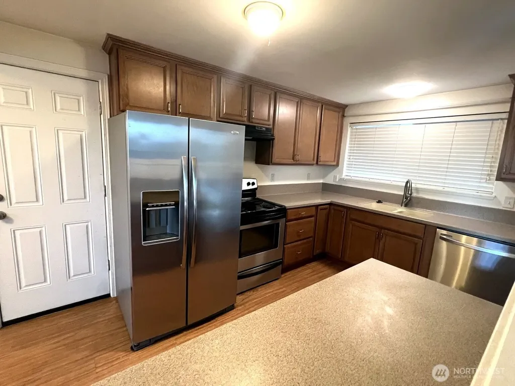 17930 Military Road S Seatac WA 98188