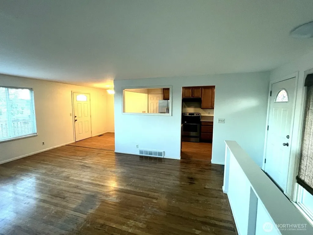17930 Military Road S Seatac WA 98188