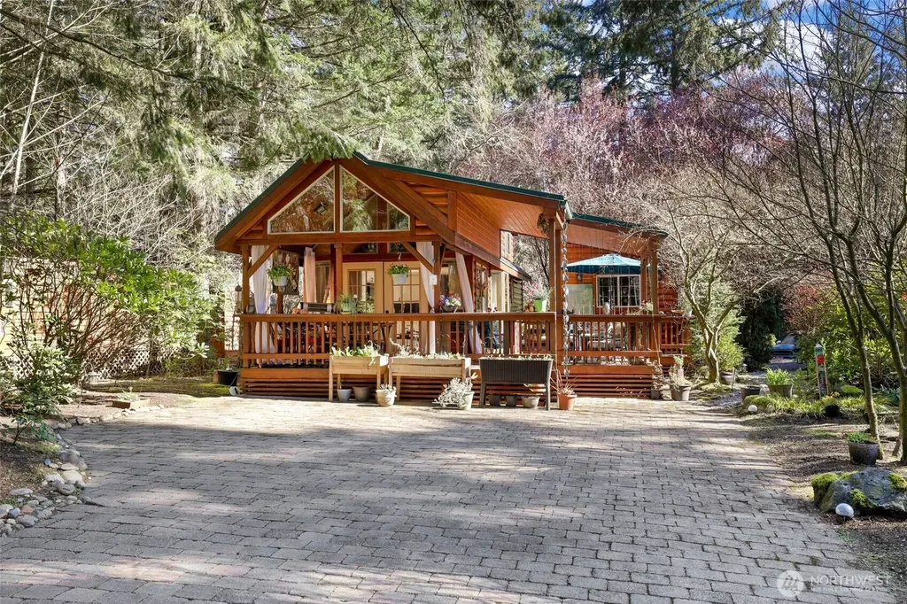 1546 Reservation Road SE Olympia WA 98513