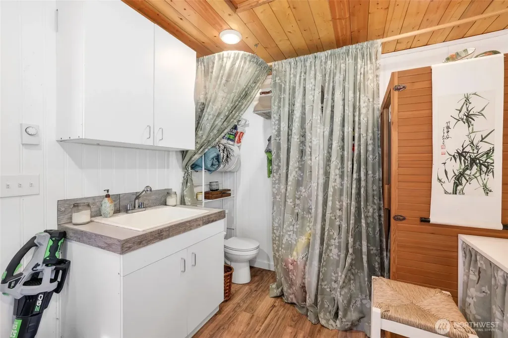 1546 Reservation Road SE Olympia WA 98513