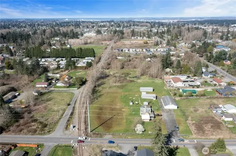 917 85th Street E Tacoma WA 98445