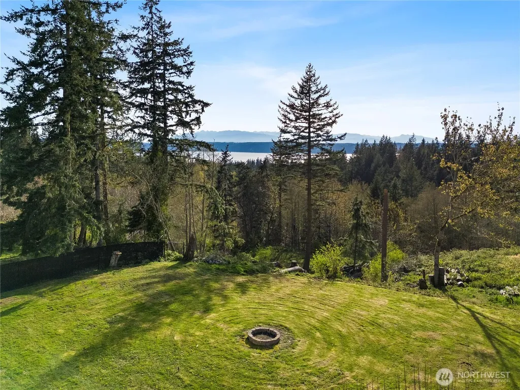 1242 Youngwood Road Camano Island WA 98282