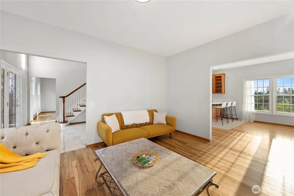 1242 Youngwood Road Camano Island WA 98282